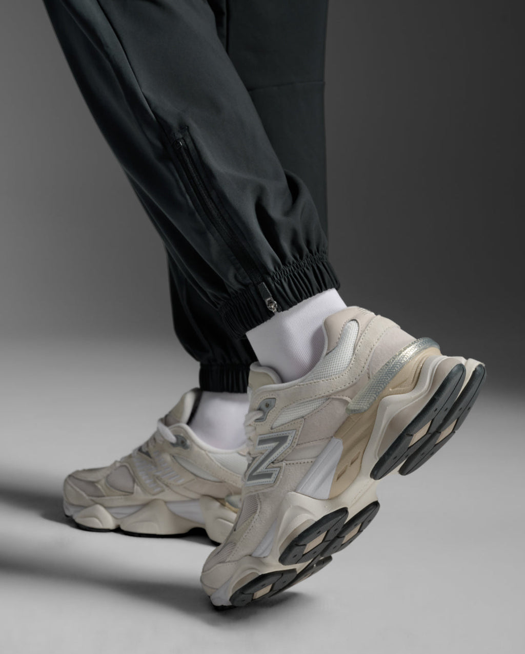 Aero Woven Jogger