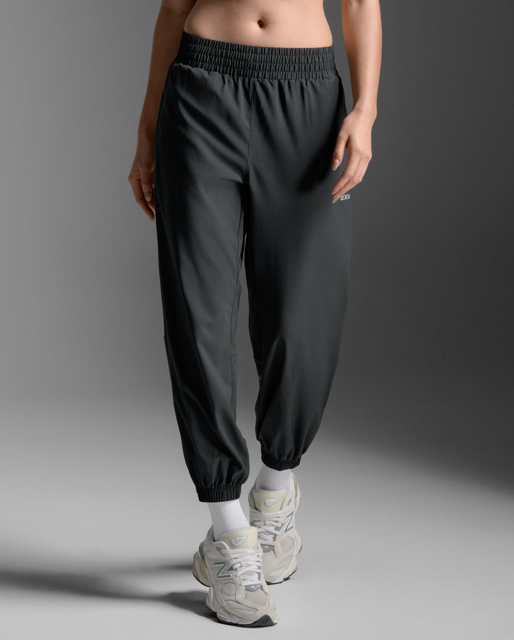 Aero Woven Jogger