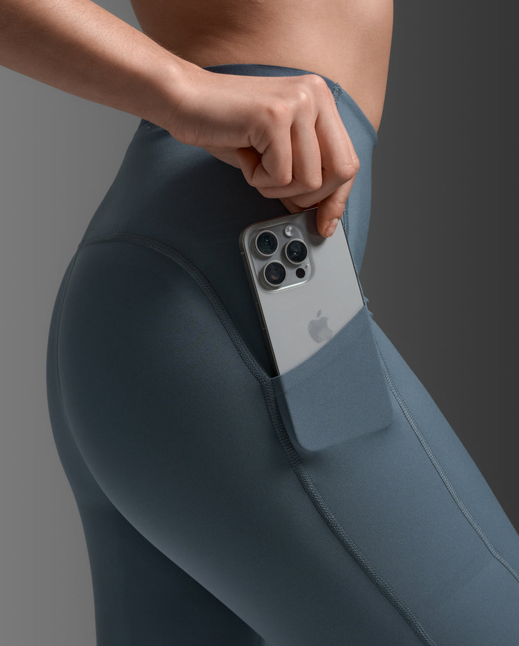 Form Stash Hi-Rise Compression Tights with Pockets