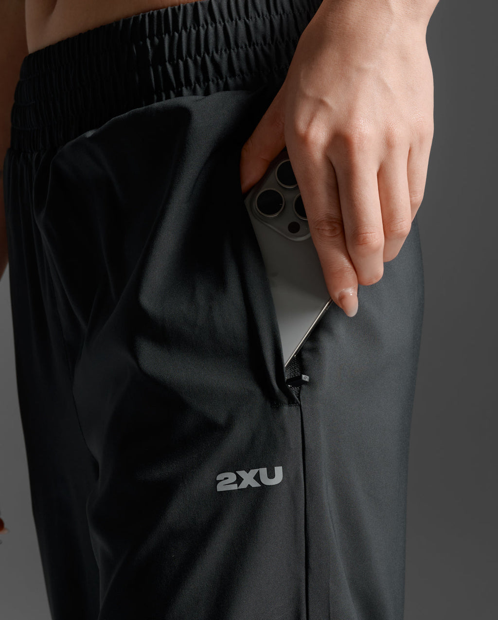 Aero Woven Jogger